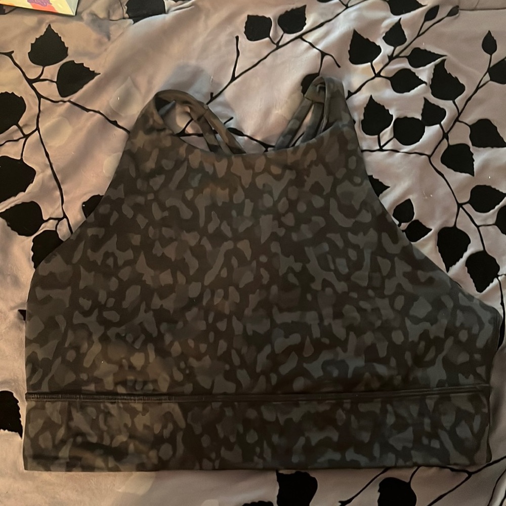 Lululemon bra